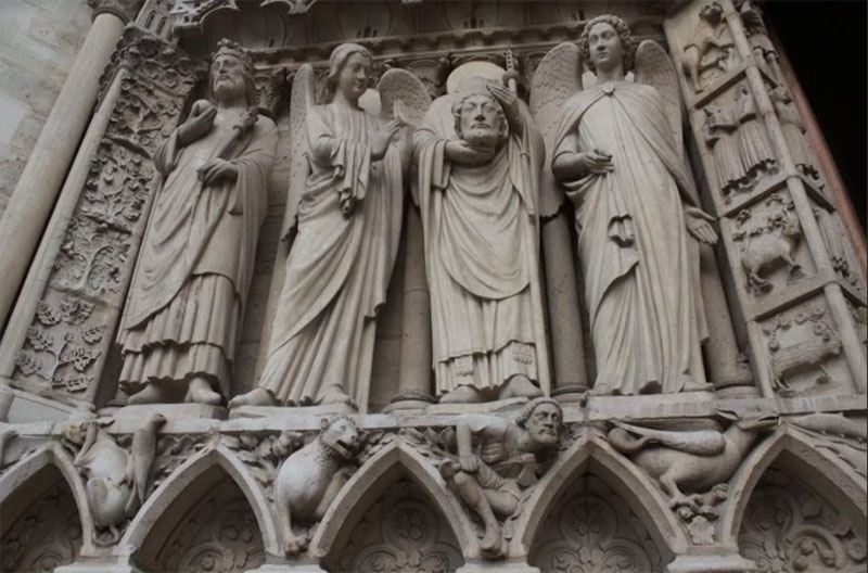Notre Dame Statues